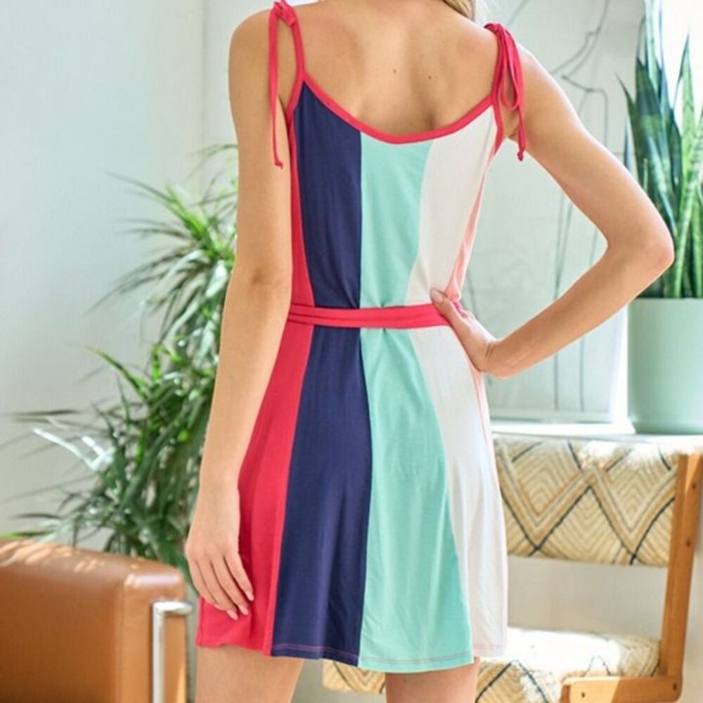 Medium Multi Color Block Dress - Picture 3 of 5